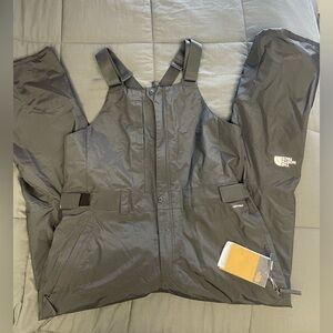 NWT Men’s Large-Short The North Face Black Freedom Bib